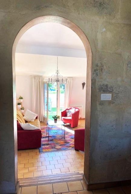 Superbe Appartement De Caractere Au Calme Aigues-Mortes Exterior foto